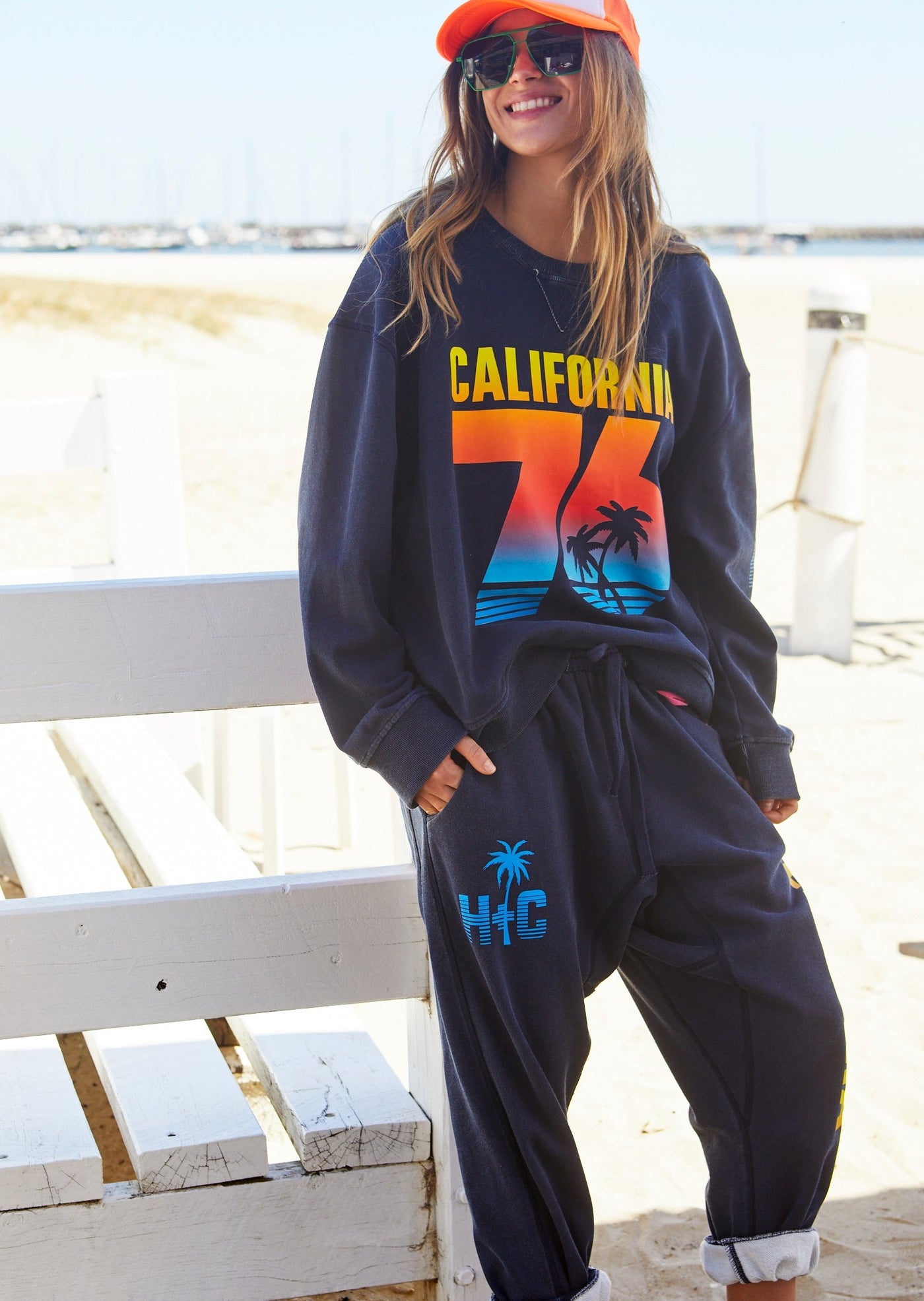 NAVY CALI SWEAT - SALE
