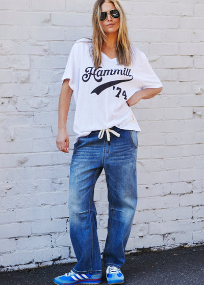 DREAM FIT STRETCH JEAN - WORN-IN DENIM