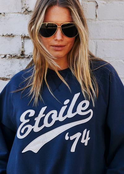 Hammill & Co New stretchy fabric sweat with beautiful brushed dark navy, fleecy on the inside. Features raw hem, raglan sleeve, Etoile '74 appliqué (Etoile is French for Star). A great fit and super comfy!