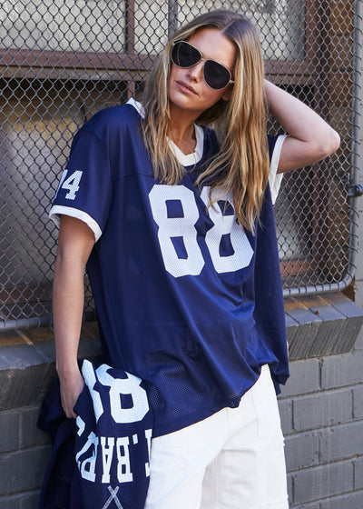VARSITY DREAMER MESH TEE - NAVY