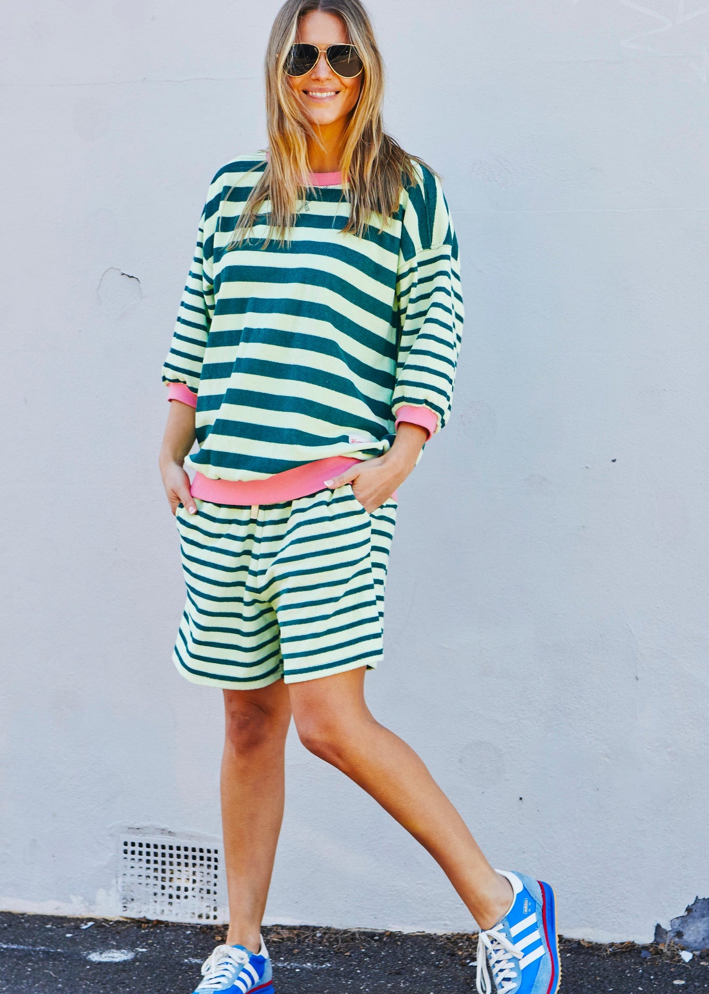 Hammill & Co new 3/4 sleeve sweat is the perfect blend of comfort and effortless style. Designed with a relaxed, easygoing fit and sleeves that finish just below the elbow, it gives you that laid-back sweatshirt feel without the bulk.